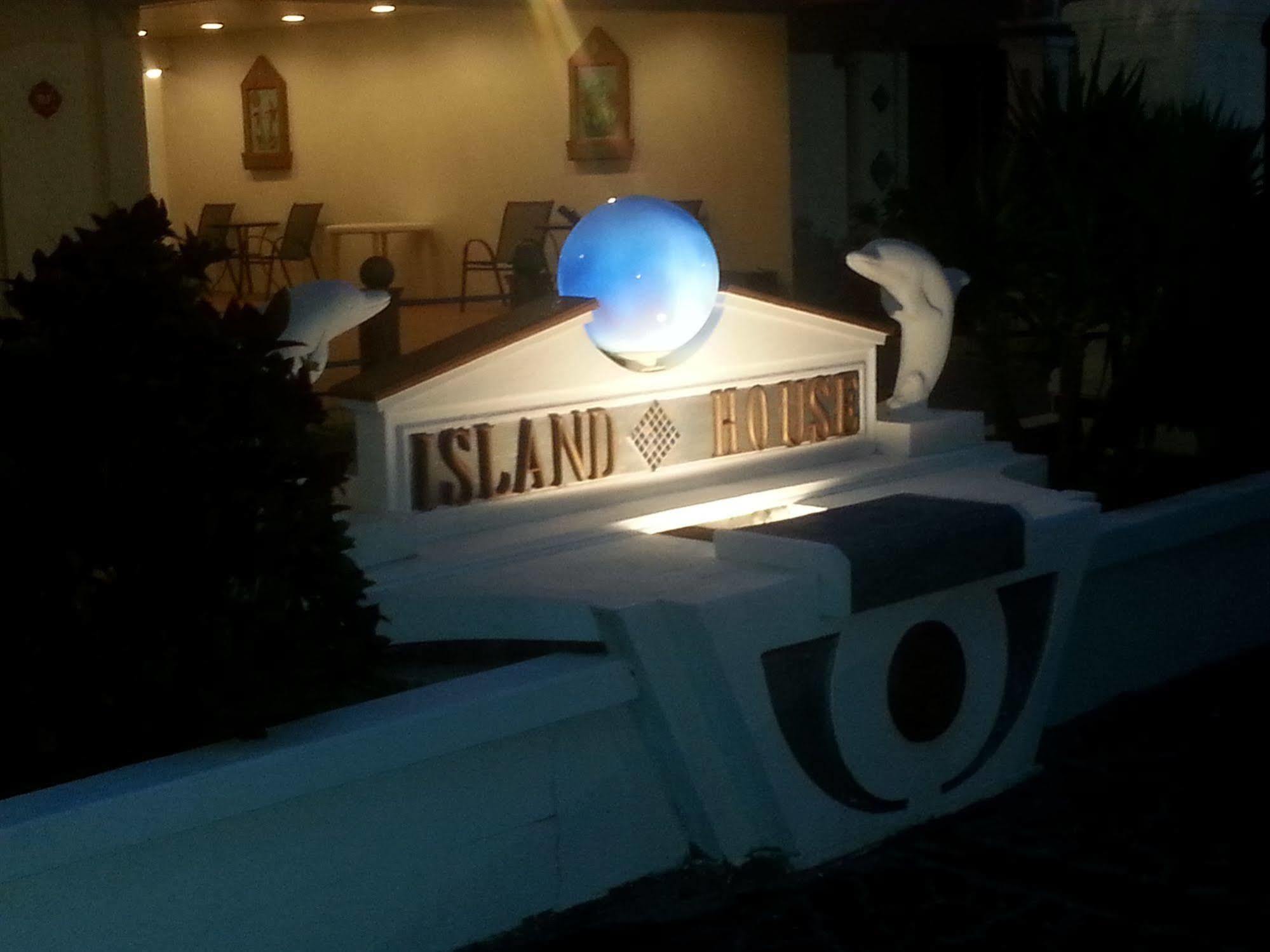 Island House Resort Hotel Сант Пит Бич Экстерьер фото